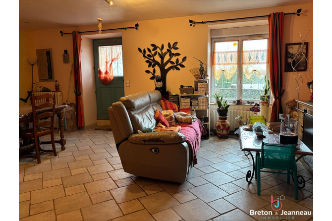 Maison de ville à Ambrières-les-Vallées