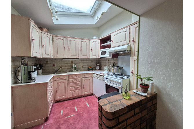 Maison en pierres au coeur de Lassay les Châteaux