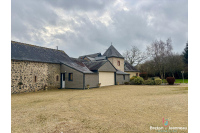 Ensemble immobilier sur environ 4 ha à Argentré