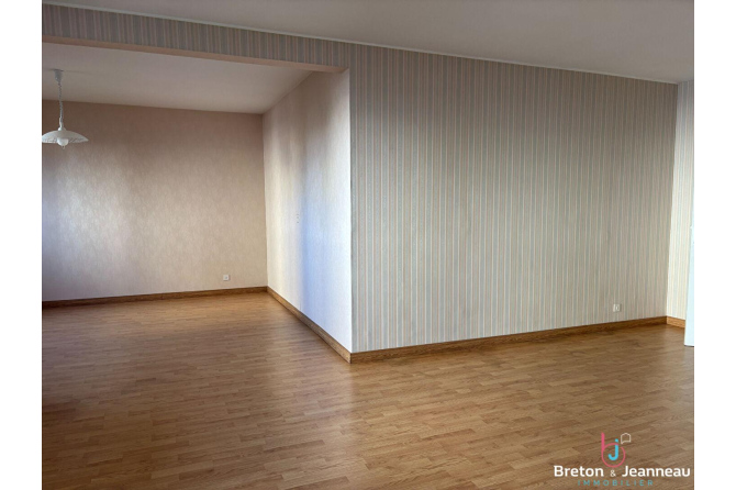 Appartement T4 à Laval