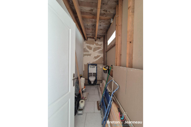 Maison à finir de rénover axe Ernée - Fougères