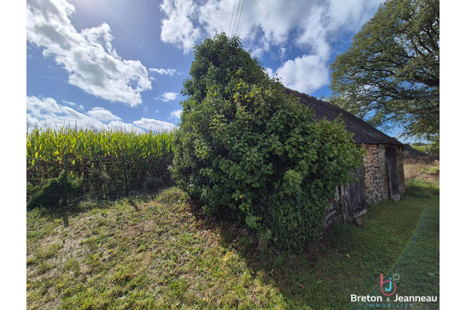 Maison à finir de rénover axe Ernée - Fougères