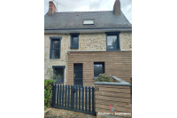 Charmante maison en pierre centre de Saint-Berthevin