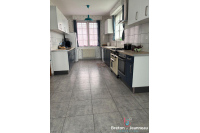 Maison de 171 m² à Ambrières-les-Vallées