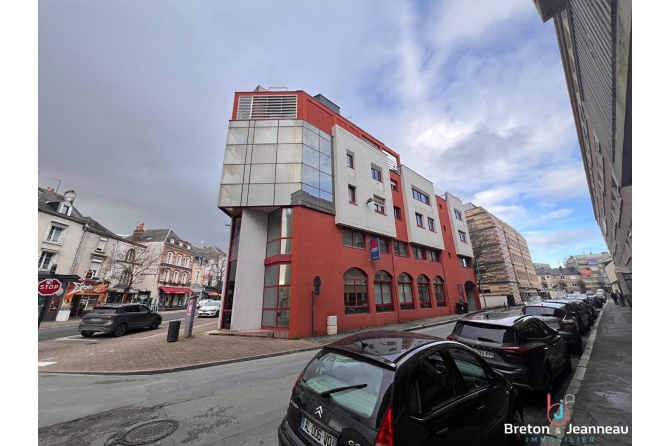 Bureaux 280 m² gare de Laval