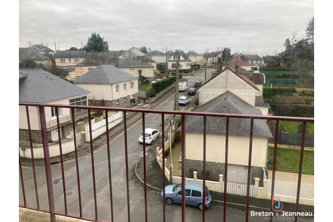 Appartement T3 proche Gare à Laval