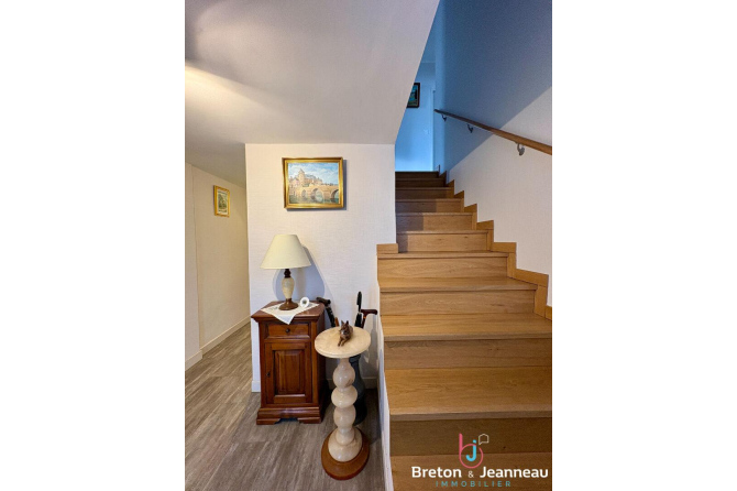 Maison Laval 4 pièce(s) 107.5 m2