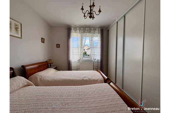 Maison Laval 4 pièce(s) 107.5 m2