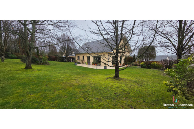 Maison d'architecte à Mayenne