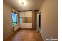 T5 apartment with terrace - Laval Rive Gauche Avesnières