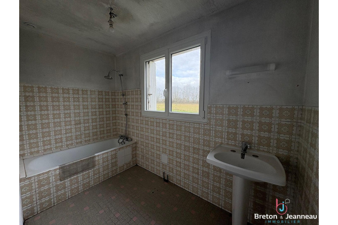 Maison à Fougerolles du Plessis