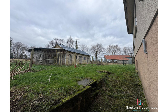 Maison à Fougerolles du Plessis