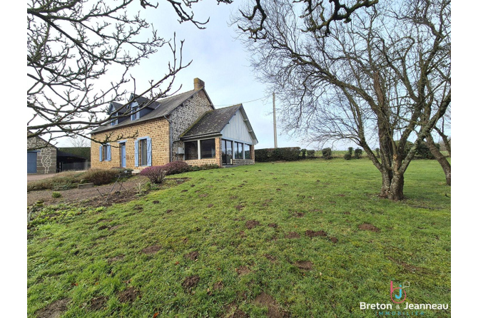Maison de Campagne à Lassay-les-Châteaux