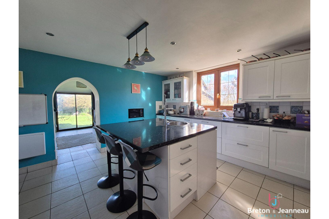 Propriété sur 1 ha 18 secteur Lassay les Châteaux