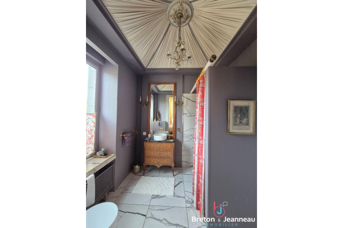 Hôtel particulier Belle Époque - Coeur historique de Mayenne