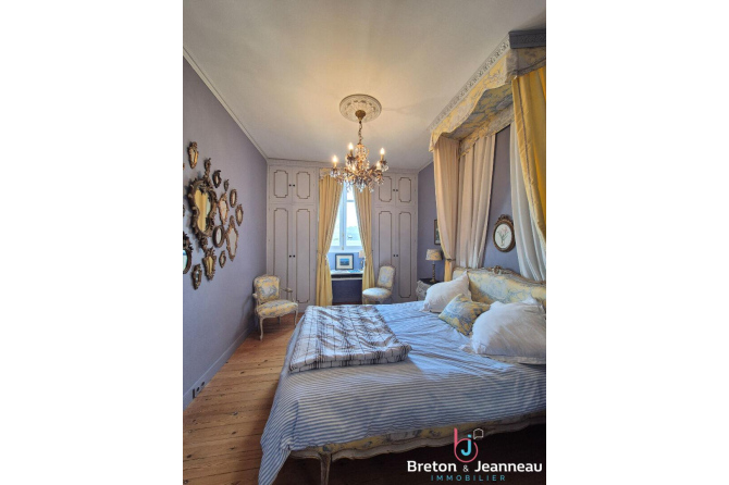 Hôtel particulier Belle Époque - Coeur historique de Mayenne