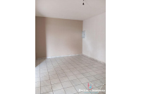 Longère en pierres proche Mayenne