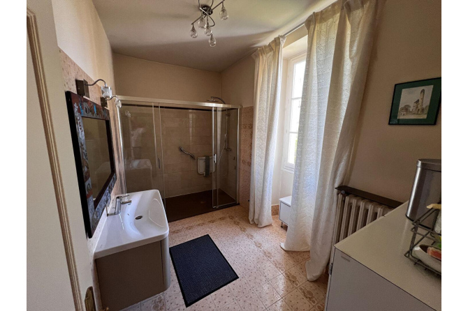 LAVAL CENTRE Rive Gauche maison de ville