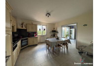 Maison Chemaze 6 pièce(s) 111 m2