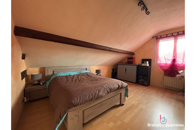 Maison Chemaze 6 pièce(s) 111 m2