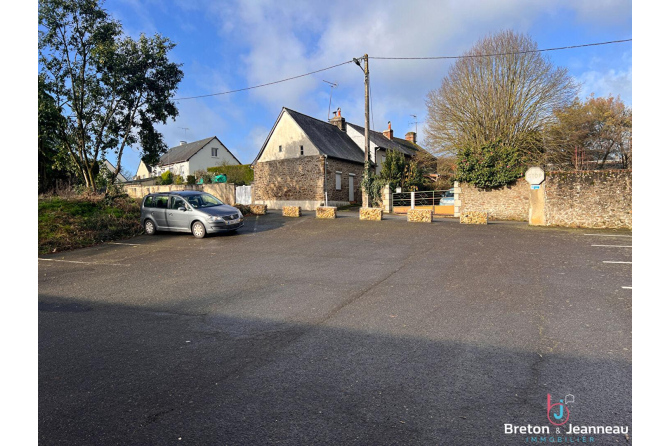 LOCAL COMMERCIAL 560 M²