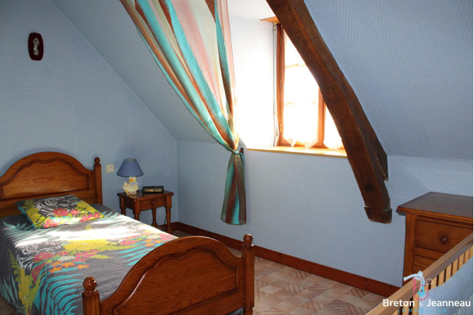 Maison en campagne à Montenay