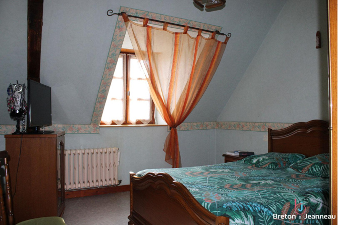 Maison en campagne à Montenay