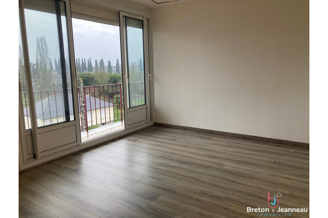 Appartement T3 proche Gare à Laval