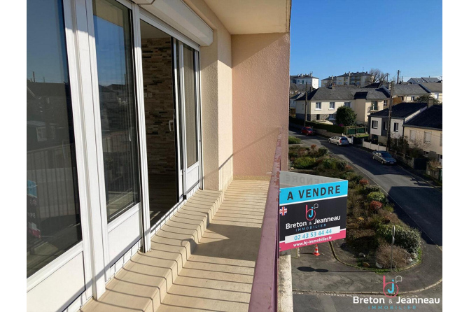 Appartement T3 proche Gare à Laval