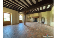 Ensemble immobilier sur 4 hectares secteur Château-Gontier