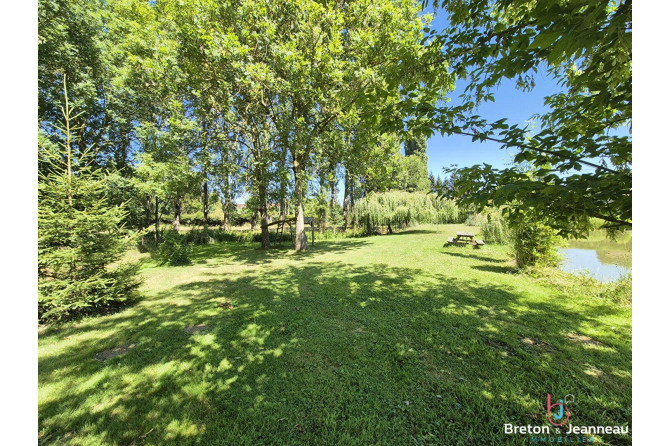 Propriété avec étang et 1,15 hectares entre Sées et Argentan