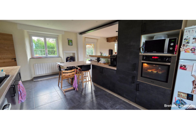 Maison Nuillé Sur Vicoin  longère 6 pièce(s)