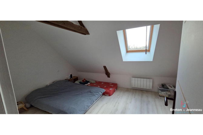 Maison Nuillé Sur Vicoin  longère 6 pièce(s)