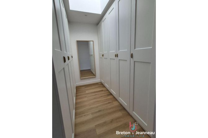 Maison entièrement rénovée avec PISCINE à Mayenne