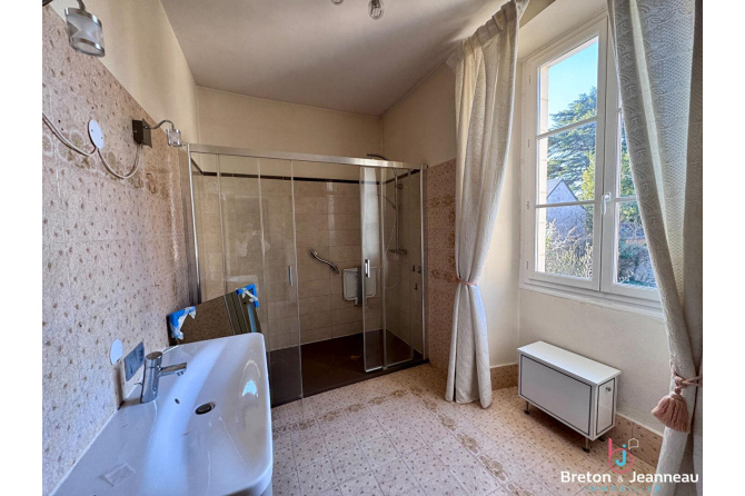 Maison de ville - Rive gauche à Laval