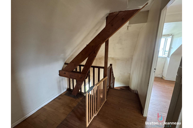 Maison à Ambriéres les Vallées