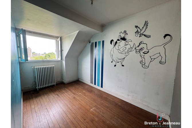 Maison à Ambriéres les Vallées