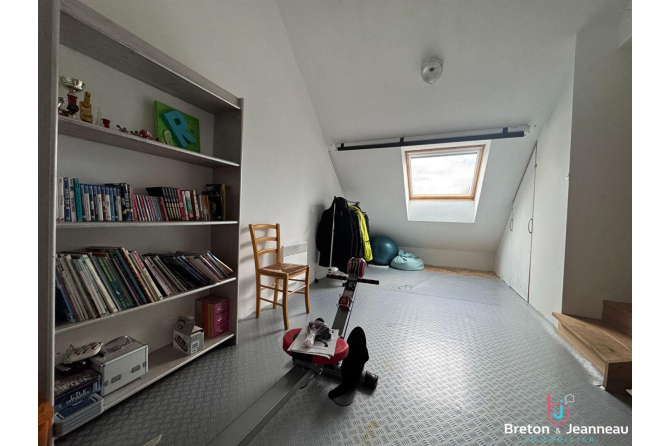 Maison à L'Huisserie