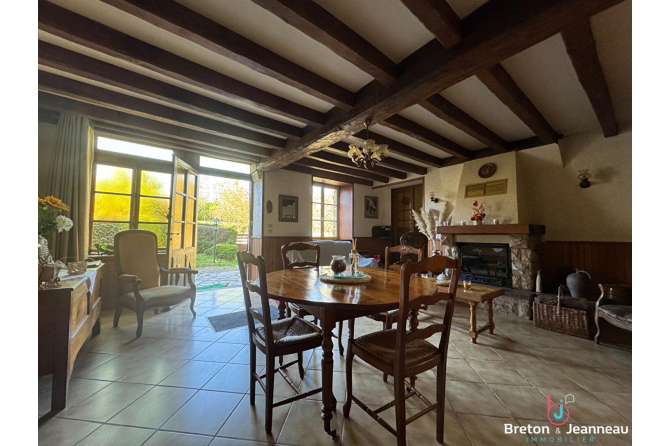 Maison à Lassay Les Châteaux