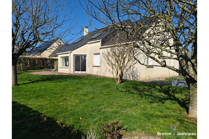 Maison à Martigné-sur-Mayenne