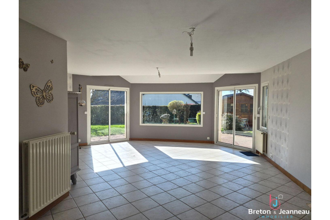 Maison à Martigné-sur-Mayenne