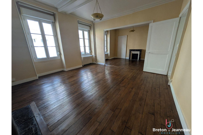 Maison centre-ville de Laval