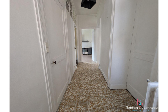 Maison centre-ville de Laval