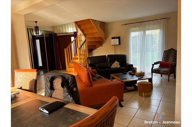 Maison contemporaine à Bonchamp-lès-Laval