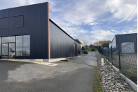 LOCAL COMMERCIAL SAINT BERTHEVIN