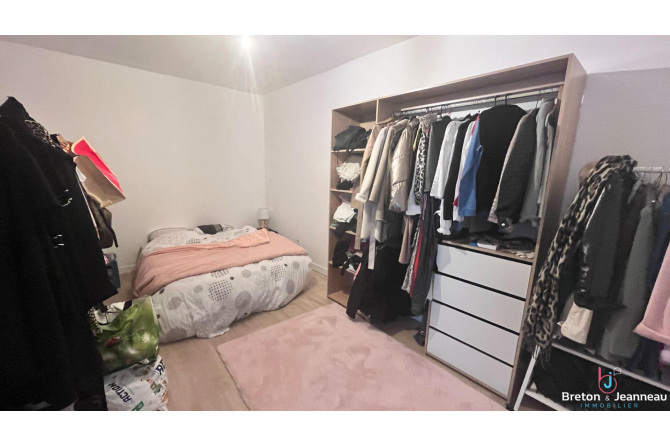 Maison en pierres à Saint Ouen des Toits