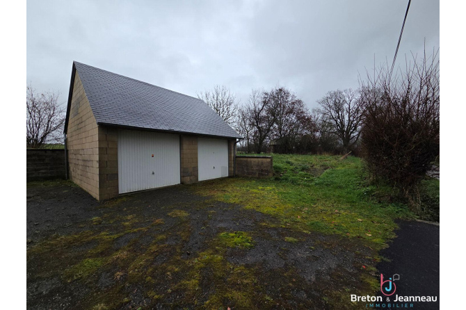 Ensemble immobilier entre Montsûrs et Mayenne