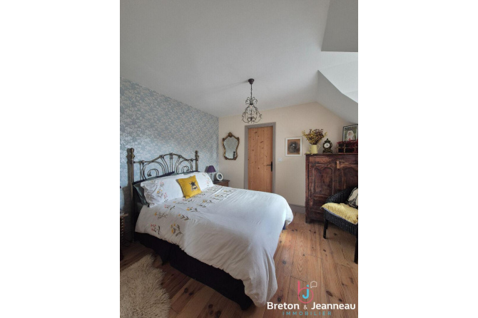 Superbe Maison avec Gîte à Bais