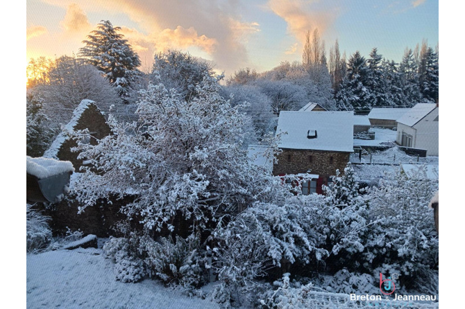 Superbe Maison avec Gîte à Bais