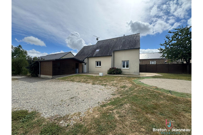 Maison Quelaines Saint Gault